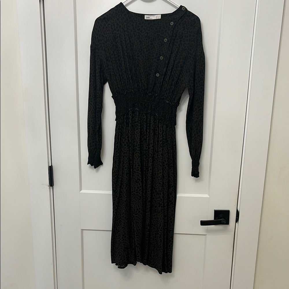 Elegant Black Button-Up Dress